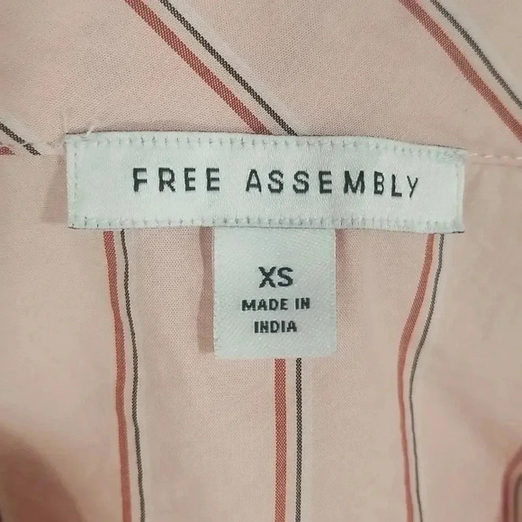 {Free Assembly} Women's Wrap Top - Picture 10 of 11